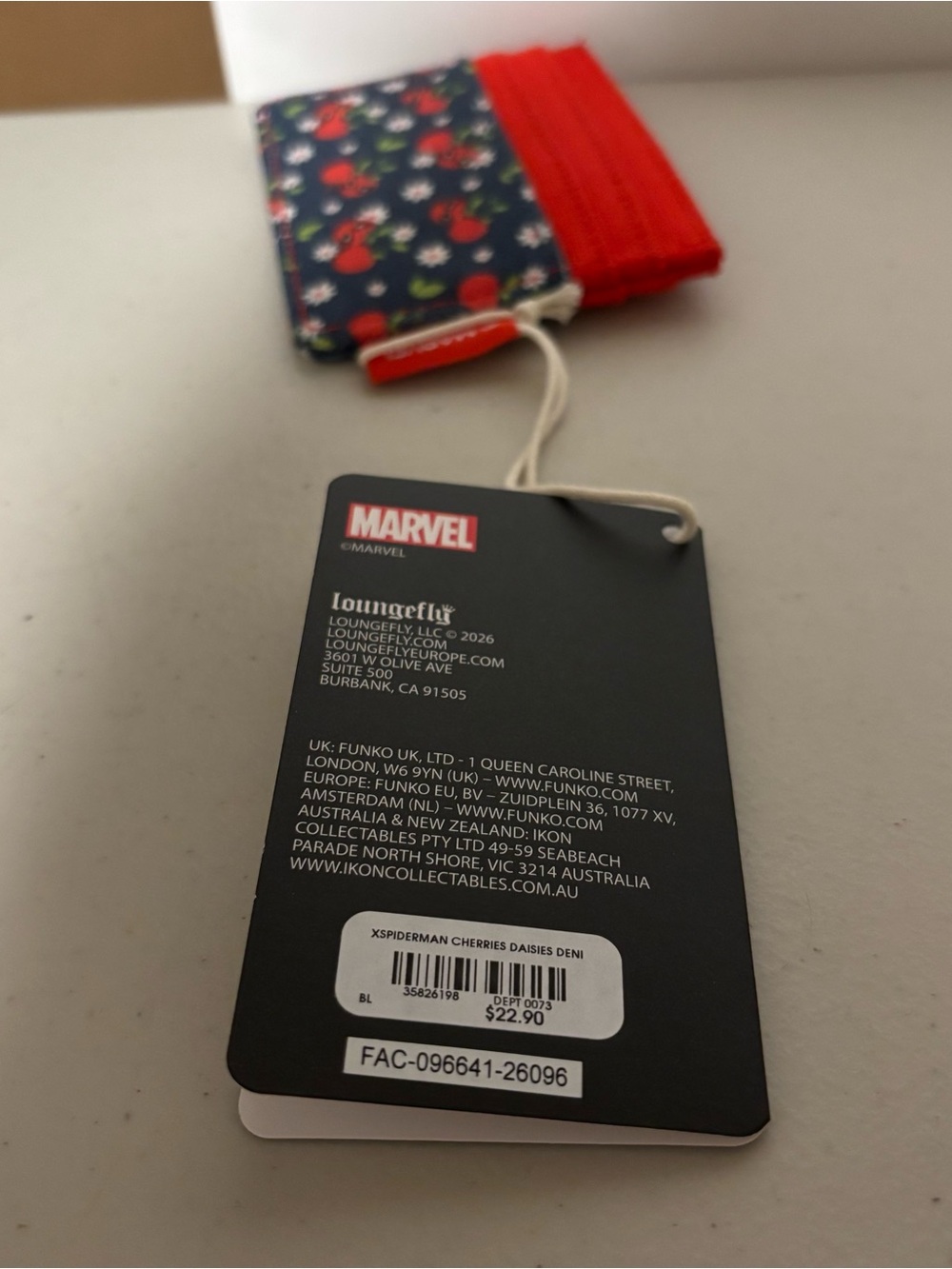 Marvel Red and Navy Cherry Card Wallet Loungfly - Picture 3 of 4